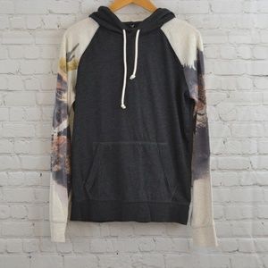 American Eagle Shirt